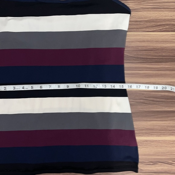 Lululemon power Y tank Lyon light striped tank top - Picture 13 of 16